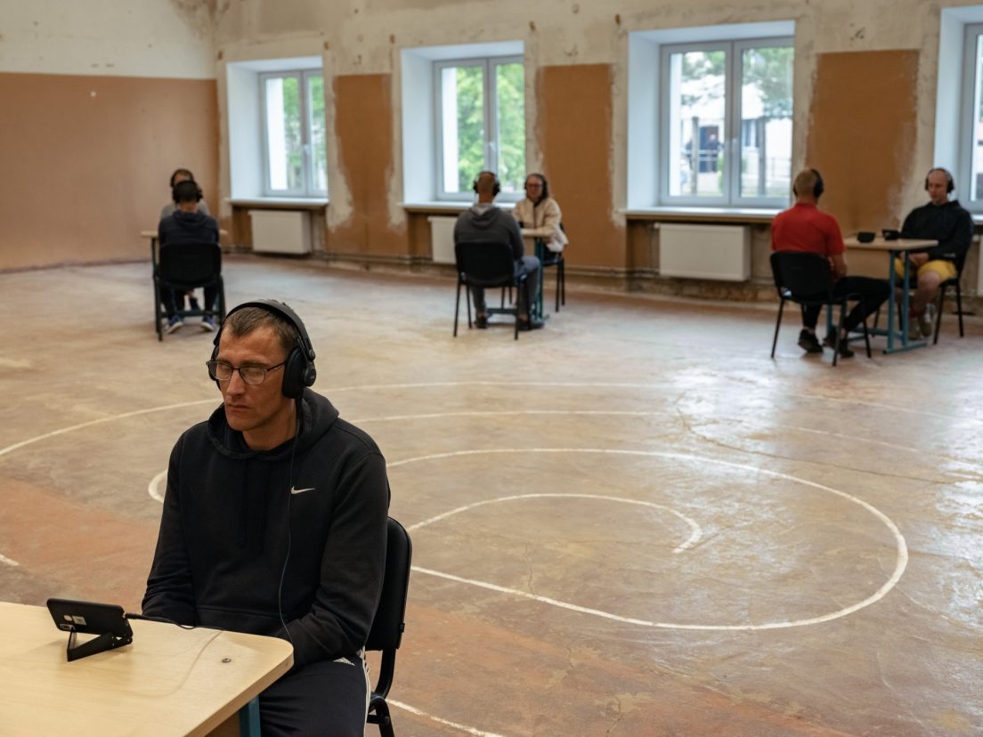 Pirmą kartą Lietuvoje įkalinimo įstaiga atvėrė vartus teatro kūrėjams ir žiūrovams